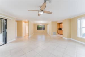 816 SE 13th Ct, Deerfield Beach, FL 33441 - MLS#F10523570