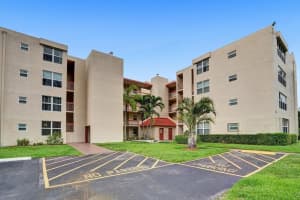 9451 Evergreen Pl 306, Davie
