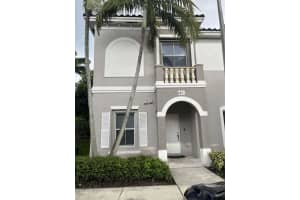 4921 Sw 140th Ter 1, Miramar