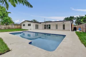 2615 NW 9th Ter, Wilton Manors, FL 33311 - MLS#F10523608