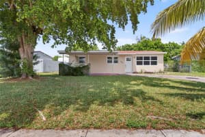 5901 NW 42nd Ter, Fort Lauderdale, FL 33319 - MLS#F10523642