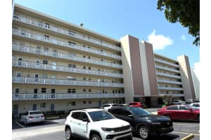 1001 Ne 14th Ave 704, Hallandale Beach
