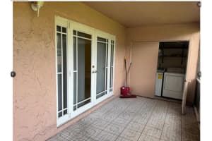 25 Laredo Pl, Fort Lauderdale, FL 33324 - MLS#F10523681