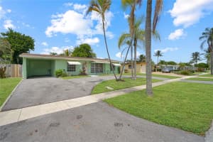 917 SE 15th Ct, Deerfield Beach, FL 33441 - MLS#F10523683