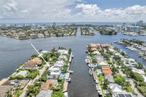 1730 SE 13th St, Fort Lauderdale, FL 33316 - MLS#F10523687