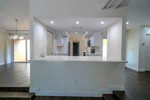 19915 Ne 10th Place Way, Miami