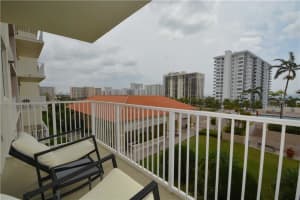 3020 NE 32nd Ave 819, Fort Lauderdale, FL 33308 - MLS#F10523750