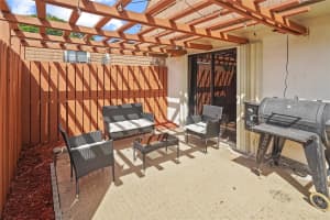 9104 19th Place, Davie, FL 33324 - MLS#F10523764