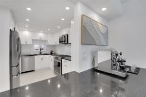 8911 S Hollybrook Blvd 201, Pembroke Pines, FL 33025 - MLS#F10523768