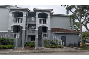 150 NW 96th Ave 9-101, Pembroke Pines, FL 33024 - MLS#F10523771