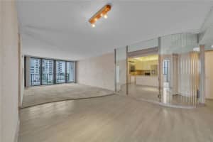 2401 S Ocean Dr 505, Hollywood, FL 33019 - MLS#F10523776