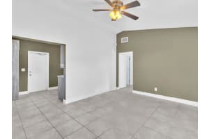 525 NW 10th Ave, Boynton Beach, FL 33435 - MLS#F10523792