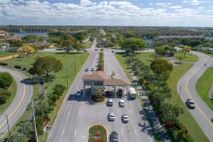 601 Sw 142nd Ave 311q, Pembroke Pines