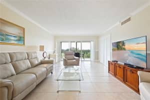 3050 N Palm Aire Dr 609, Pompano Beach