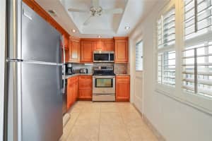3050 N Palm Aire Dr 609, Pompano Beach, FL 33069 - MLS#F10523845