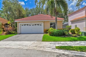 702 Stanton Dr, Weston, FL 33326 Sold 10/14/25