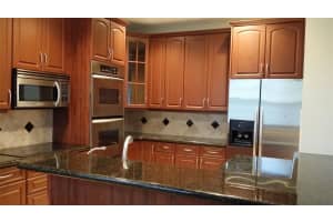 608 Stanton Dr, Weston, FL 33326 - MLS#F10523871