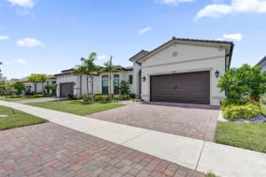 8011 Rowan Ter, Parkland, FL 33067 - MLS#F10523881