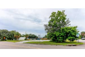 N 17th Street, St. Petersburg, FL 33713, St Petersburg, FL 33713 - MLS#F10523893