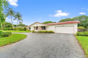 801 NW 45th Ave, Coconut Creek, FL 33066 - MLS#F10523900