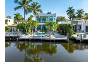 117 S Gordon Rd, Fort Lauderdale, FL 33301 - MLS#F10523908