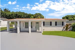 1556 W 31st St, Riviera Beach