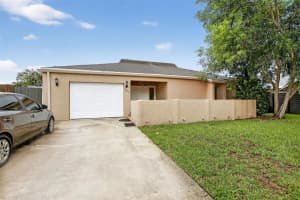 9430 Sw 49th St, Cooper City