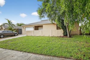 9430 SW 49th St, Cooper City, FL 33328 - MLS#F10523927