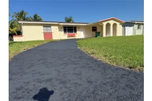 5451 SW 55th Ave, Davie, FL 33314 - MLS#F10523942