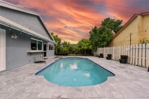 8810 NW Paradise Ct, Tamarac, FL 33321 Sold 11/18/25