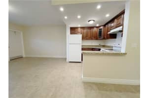 5201 NE 24TH Terrace 304, Fort Lauderdale, FL 33308 - MLS#F10523954