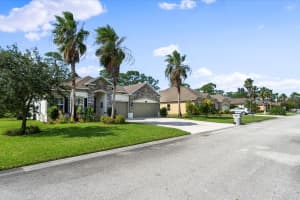 4795 Ashley Lake Circle, Vero Beach, FL 32967 - MLS#F10523975