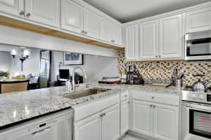 3503 Oaks Way 405, Pompano Beach, FL 33069 - MLS#F10523981