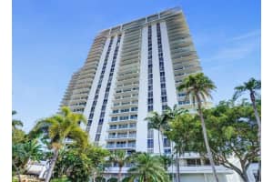 19707 Turnberry Way 8C, Aventura, FL 33180 - MLS#F10523986