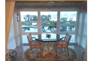 1860 Robalo Dr A202, Vero Beach