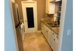 110 NW 24th Ct, Pompano Beach, FL 33064 - MLS#F10524015