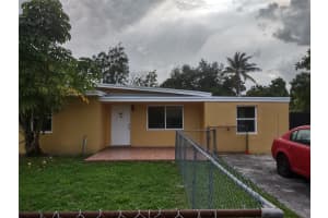 128 Miami Gardens Road, West Park, FL 33023 - MLS#F10524027