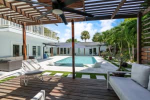 2524 NE 37th Dr, Fort Lauderdale, FL 33308 Sold 10/21/25