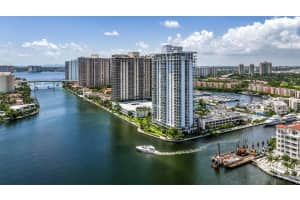 19707 Turnberry Way, Aventura, FL 33180 - MLS#F10524039