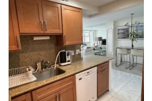 305 Pompano Beach Boulevard, Pompano Beach, FL 33062 - MLS#F10524048