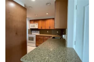 305 N Pompano Beach Blvd 1006, Pompano Beach, FL 33062 - MLS#F10524048