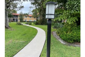 351 NE 19th Pl 109K, Wilton Manors, FL 33305 - MLS#F10524061