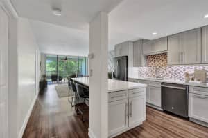 9460 Tangerine Pl 3rd Floor, Davie, FL 33324 - MLS#F10524120