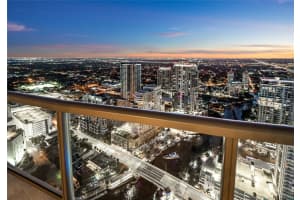 100 Las Olas Boulevard, Fort Lauderdale, FL 33301 - MLS#F10524143