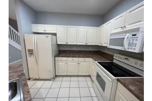 2018 Freeport Ln, Riviera Beach