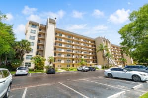 3300 Rolling Hills Circle, Davie, FL 33328 - MLS#F10524191