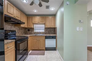 9720 S Hollybrook Lake Dr 205, Pembroke Pines, FL 33025 - MLS#F10524196