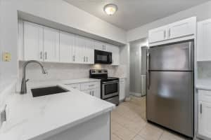 2301 Belmont Ln 2301, North Lauderdale