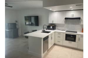 2900 30th Street, Fort Lauderdale, FL 33306 - MLS#F10524215