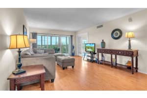 3150 N Palm Aire Dr 909, Pompano Beach, FL 33069 - MLS#F10524229